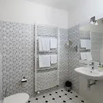 Hotel Dvur Krnsko