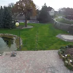 Hotel Dvur Krnsko